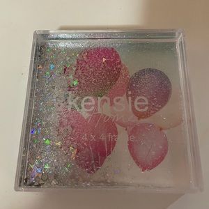 Kenzie glitter plastic picture frame